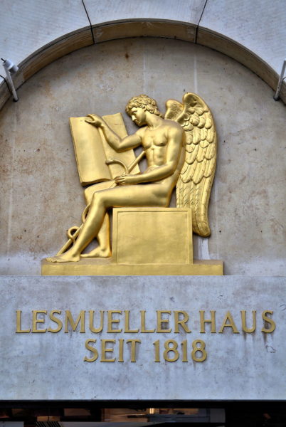 Lesmueller Haus Bas- Relief in Munich